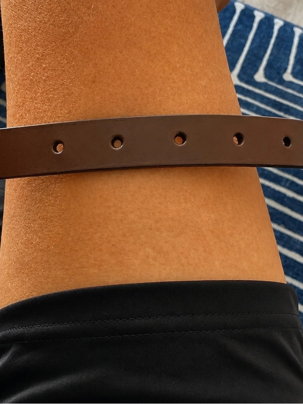 Carhartt Women’s XL Full Grain Leather Skinny Belt Brown Brass Buckle
